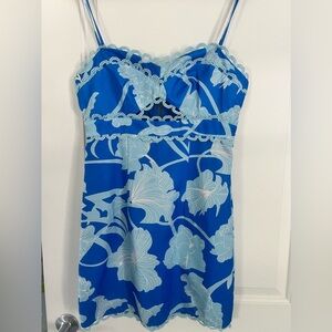 Blue floral mini dress!